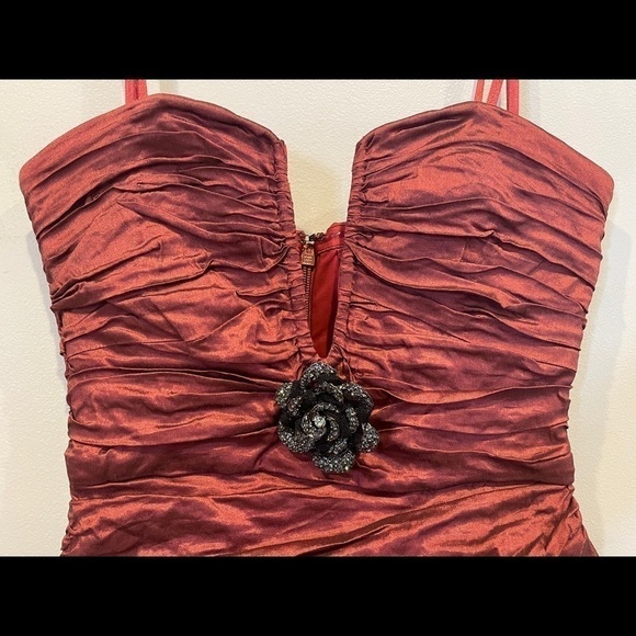 NWT BCBGMAXAZRIA Ruby Red Tristina Ruched Strapless Dress Sz 2 - Picture 5 of 12